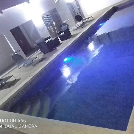 Villa Diambars Sali Tapé Zewnętrze zdjęcie