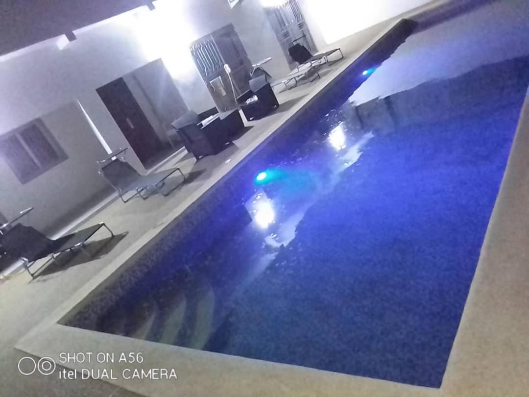 Villa Diambars Sali Tapé Zewnętrze zdjęcie